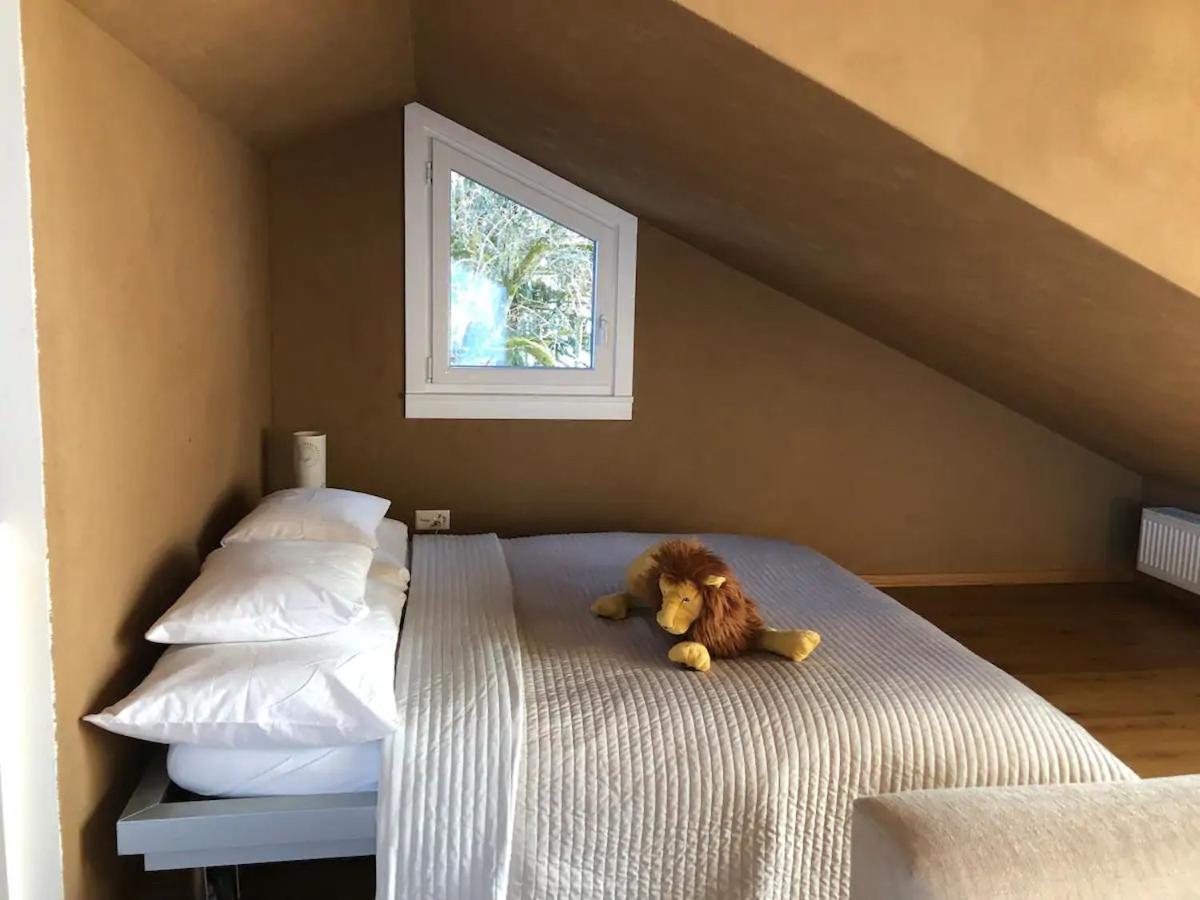 Lakeview Gem Krattigen Bagian luar foto