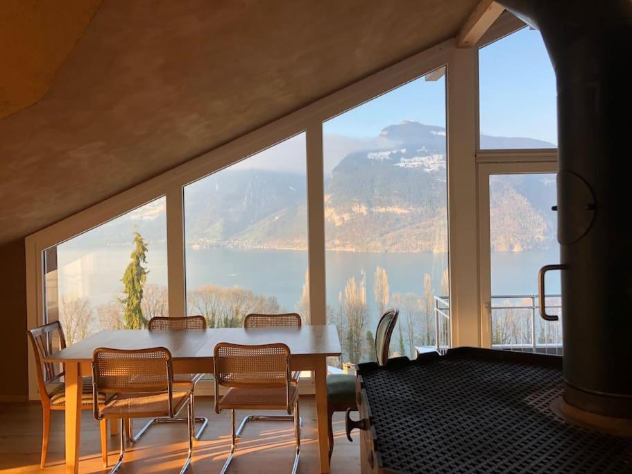 Lakeview Gem Krattigen Bagian luar foto