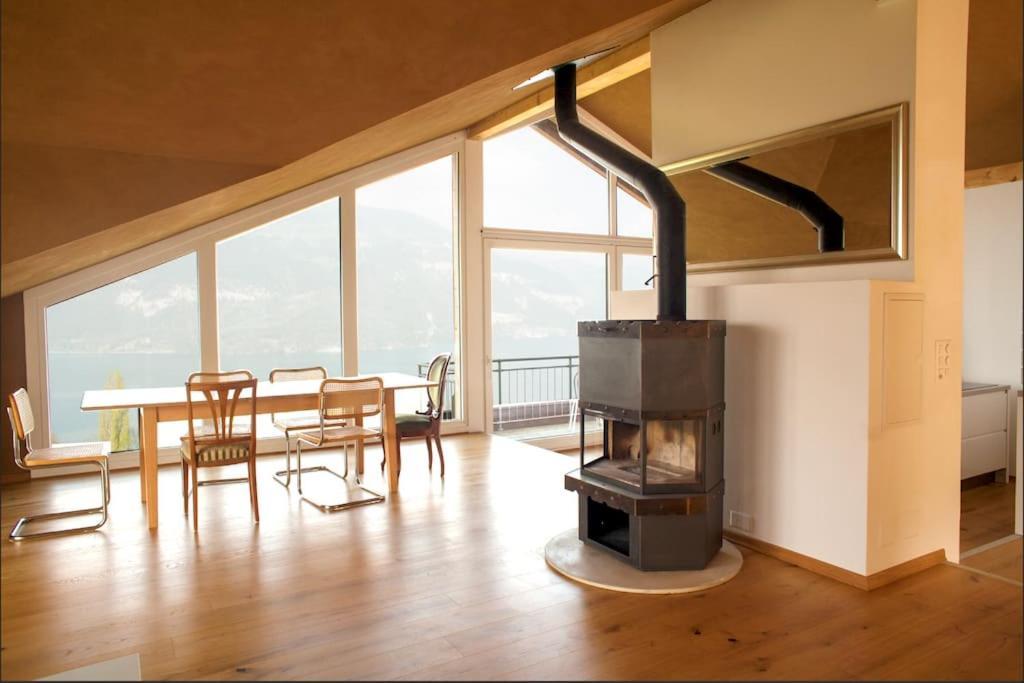 Lakeview Gem Krattigen Bagian luar foto